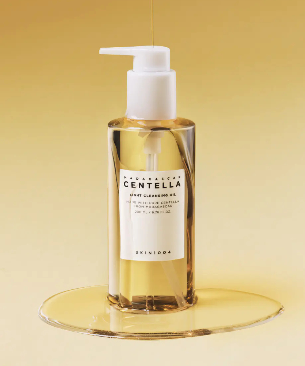 Madagascar Centella Light Cleansing Oil