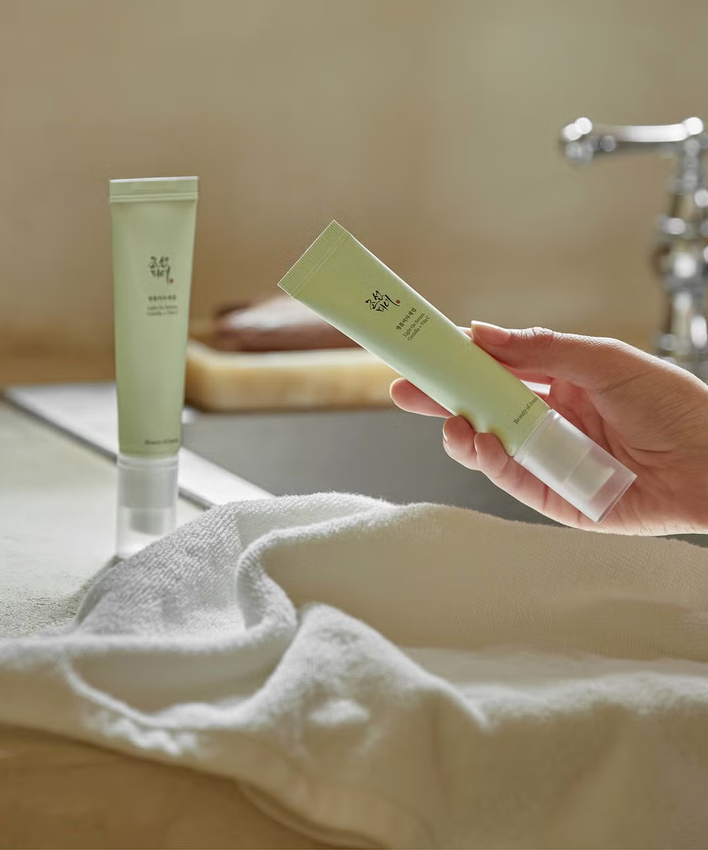 Light On Serum Centella + Vita C