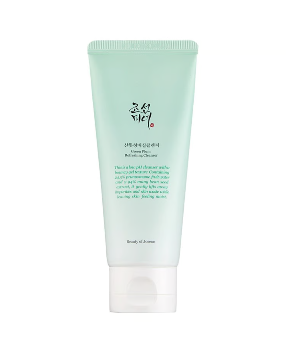 Green Plum Refreshing Cleanser